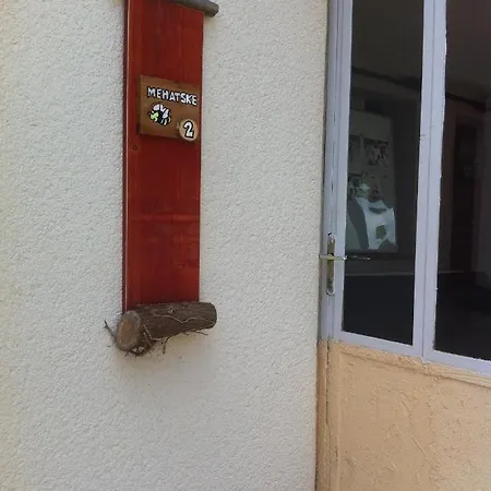 Ui Vilag